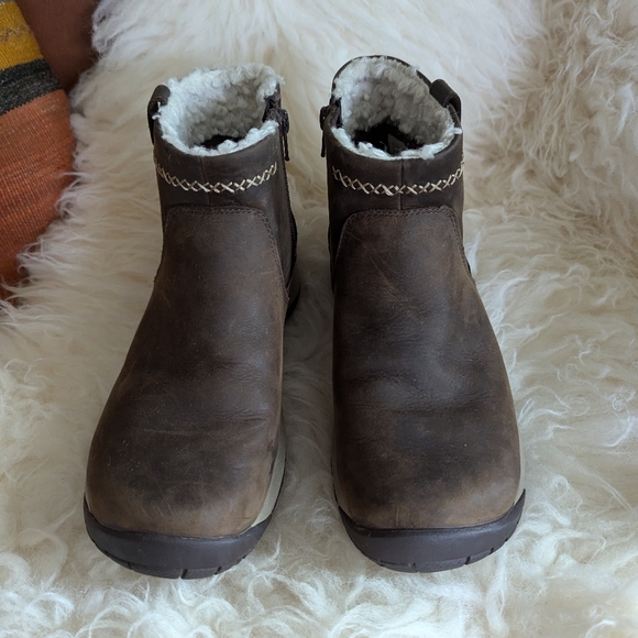 Merrell Winter Boots - Brown - Picture 2 of 11